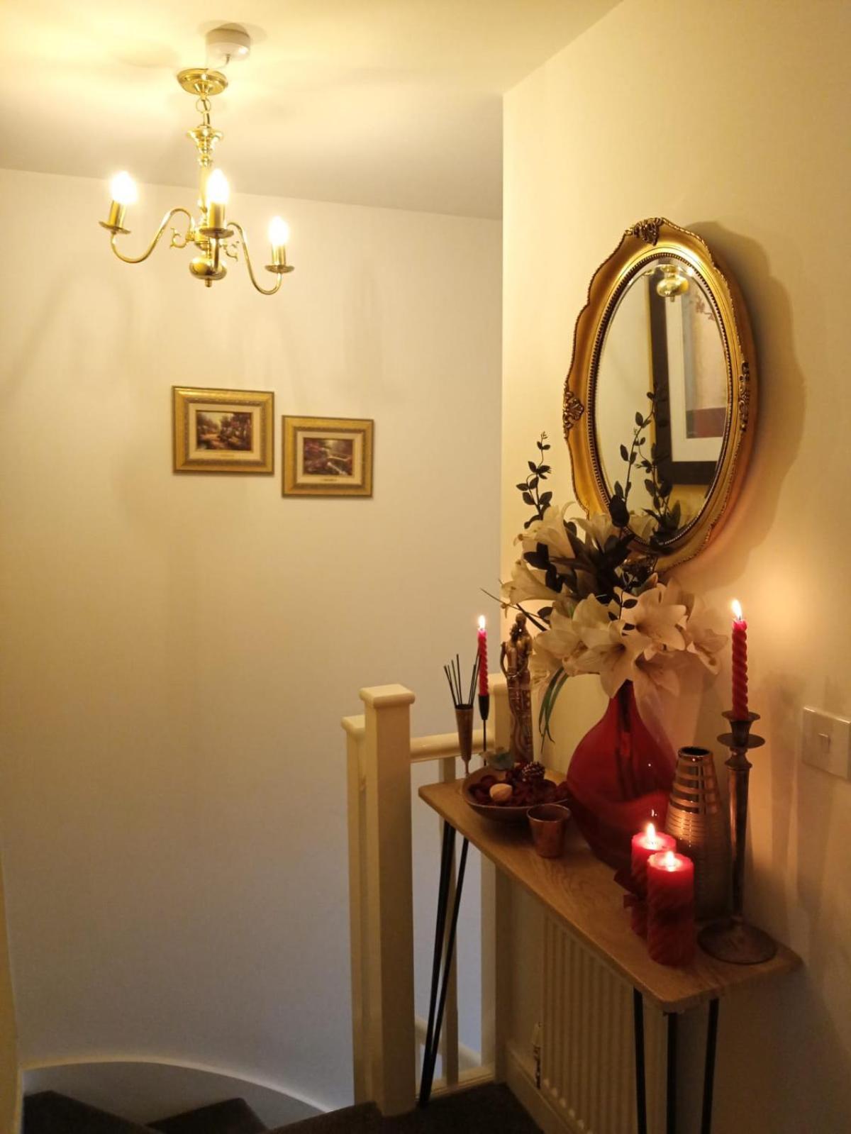 Cosy Stay In Walsall By Ideal Home Bloxwich エクステリア 写真